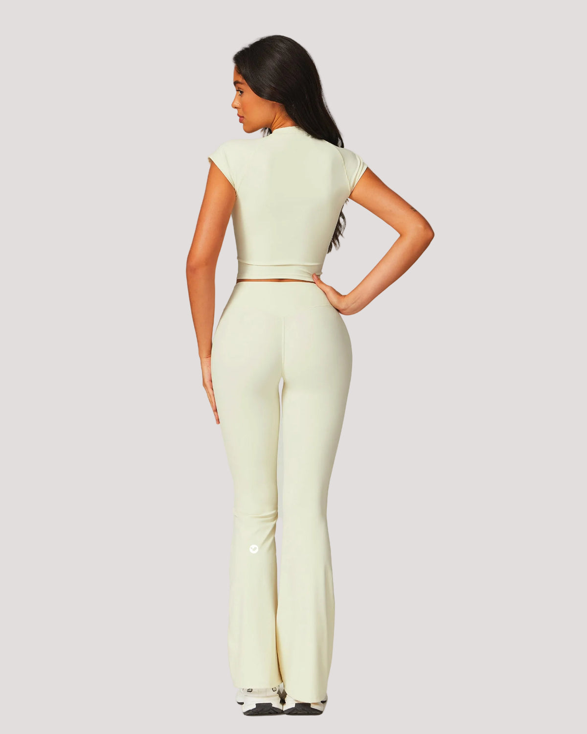 Set Deportivo Flare V-Waist