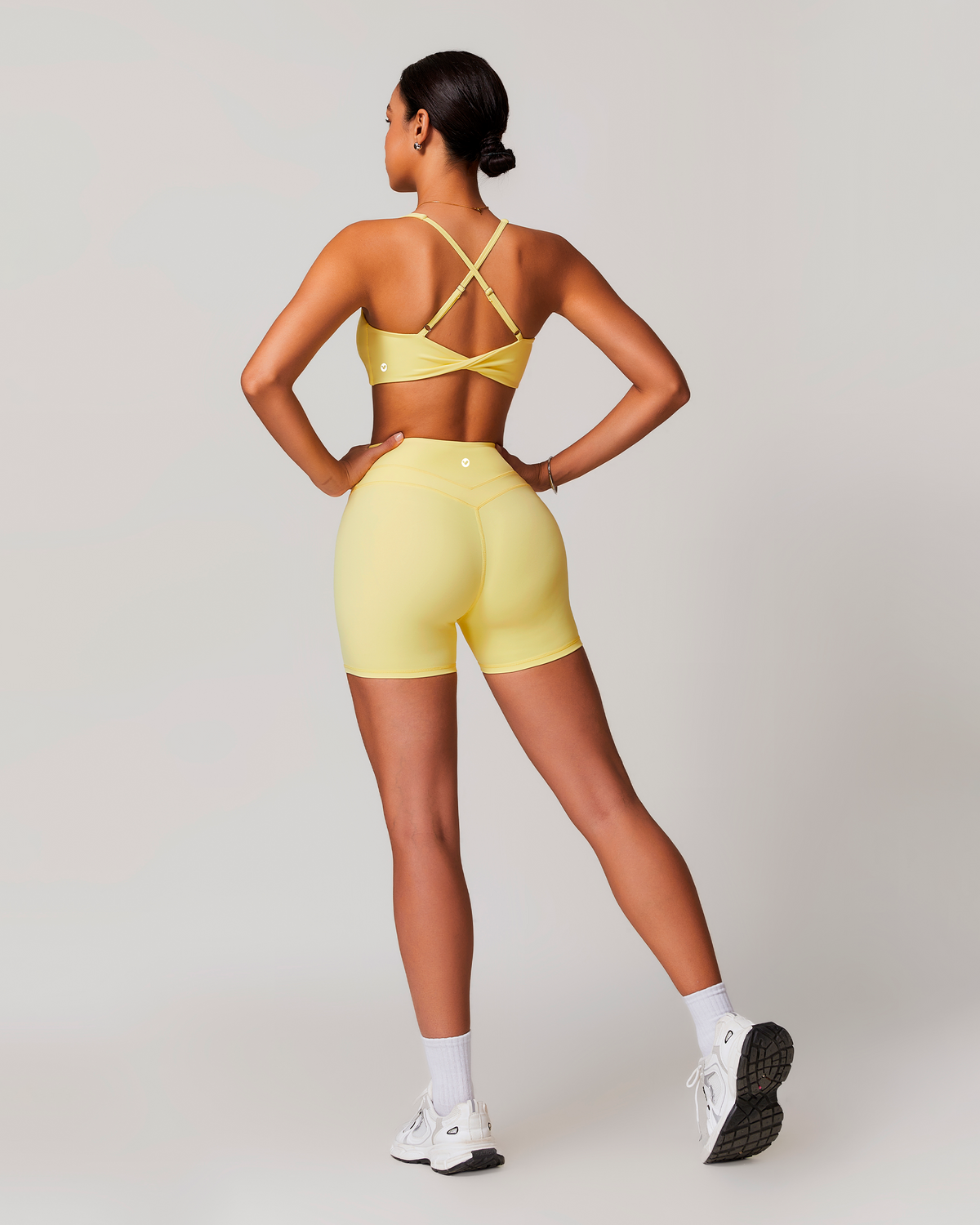 Set Short Elevate